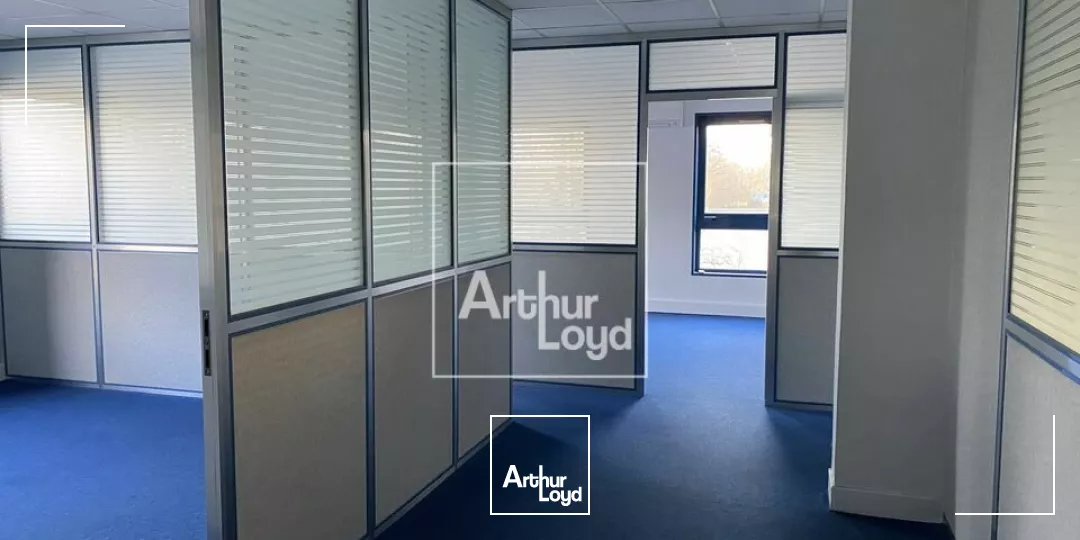 Bureaux et entrepôts à louer - ESSONNE