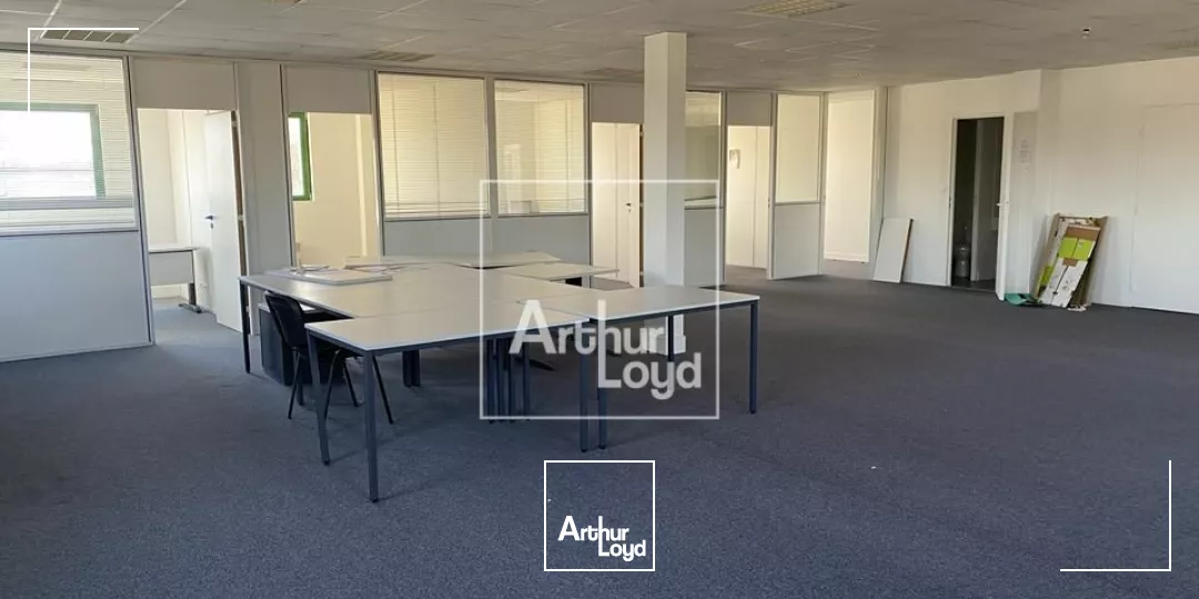 Bureaux et locaux d' activités à louer - ESSONNE