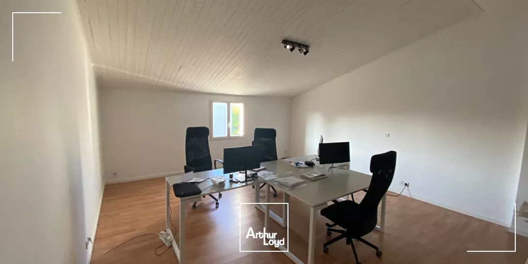 A VENDRE Bureaux Saint Médard D'Aunis - ZA CROIX FORT - 563 m2