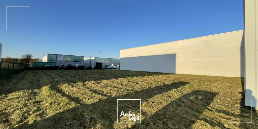 Cellule d'activité + Stockage extérieur 1000m2