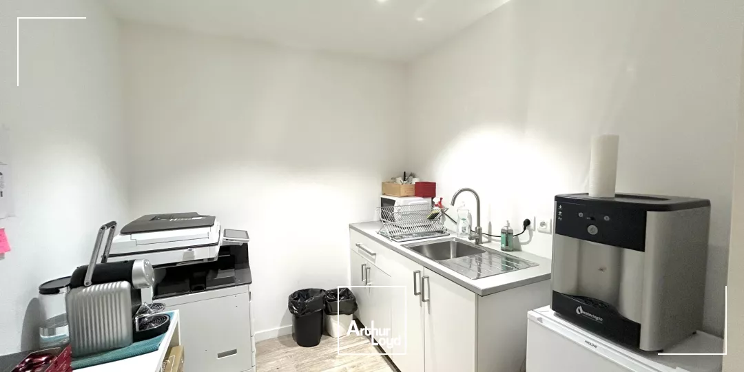 A louer - Bureaux de 126 m² - Bordeaux Quinconces