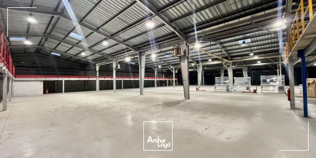 Locaux d'activité à louer à SOTTEVILLE LES ROUEN 76300