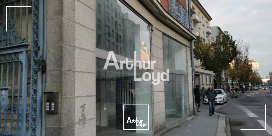 RENNES ST HELIER - BUREAUX A LOUER - 84 M² 