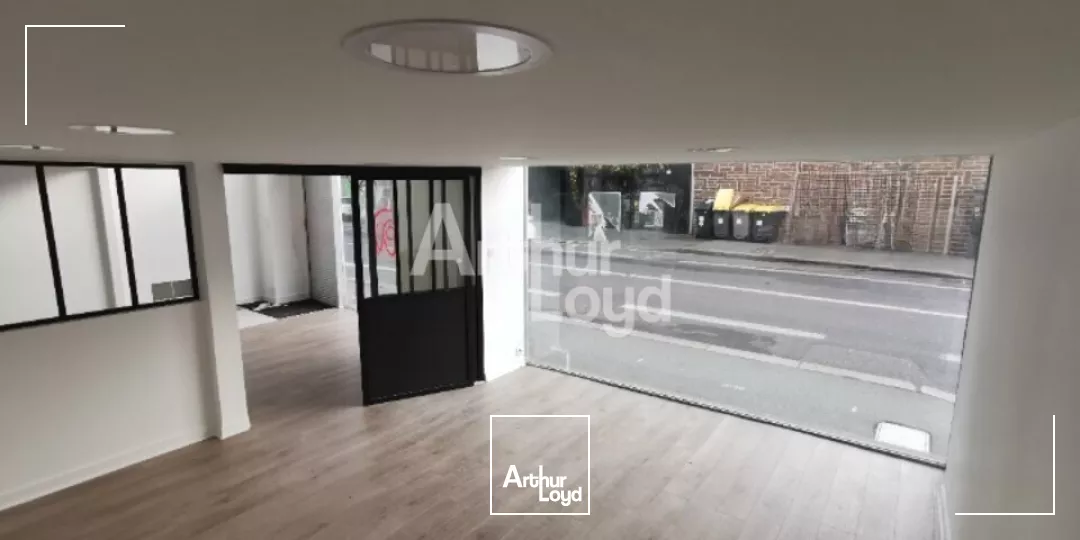 RENNES ST HELIER - BUREAUX A LOUER - 84 M² 