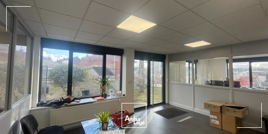 LOCAUX D'ACTIVITÉ - A VENDRE - 432 M2 - SAINT-QUENTIN