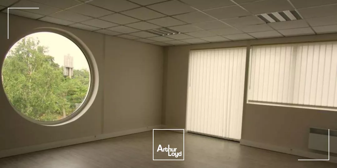 Locaux d'activité à louer à SAINT OUEN L'AUMONE 95310