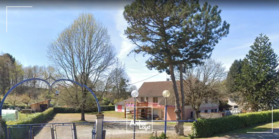 Saint Leonard De Noblat - 450 m² idéal activité évènementiel