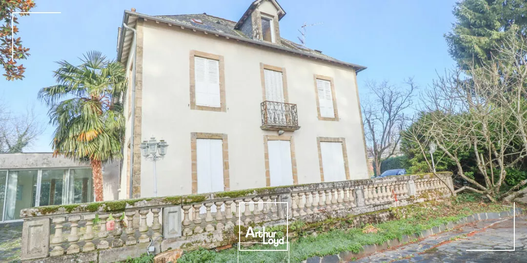 BUREAUX vente à DONZENAC 19270