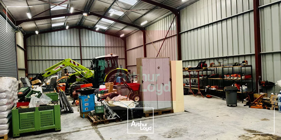 Local d'activité à louer de 465 m² idéalement situé à Boé