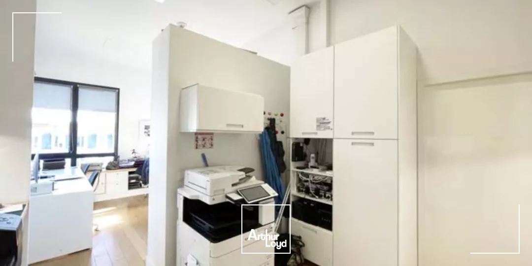 BUREAUX PLUG AND PLAY