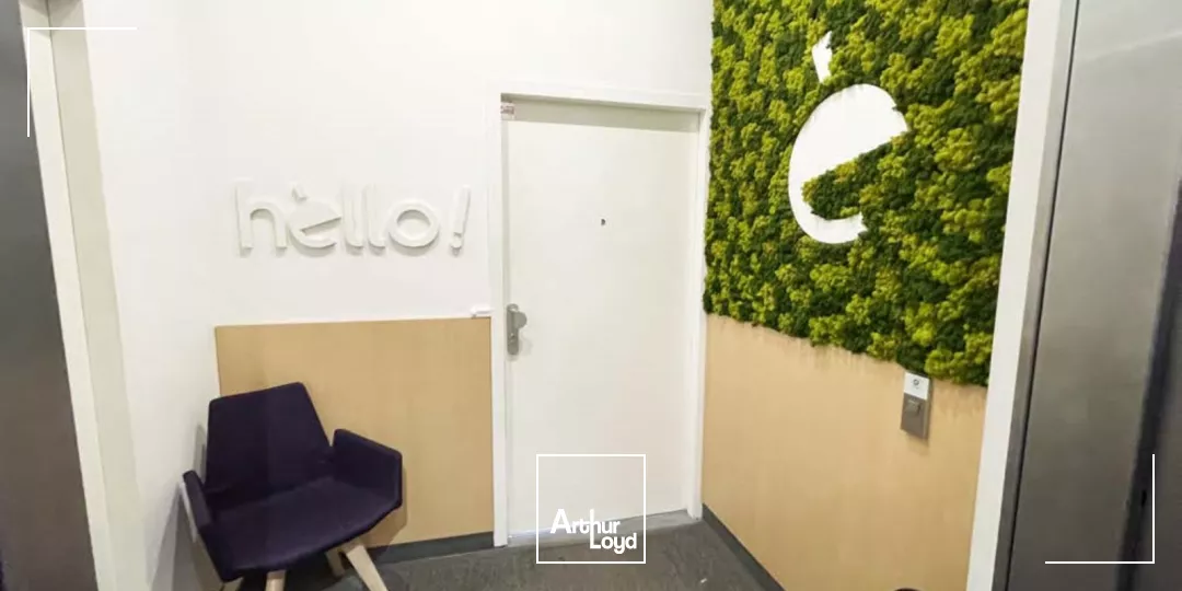 BUREAUX PLUG AND PLAY