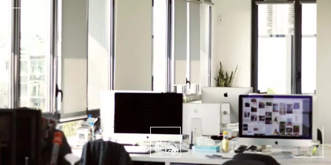 BUREAUX PLUG AND PLAY