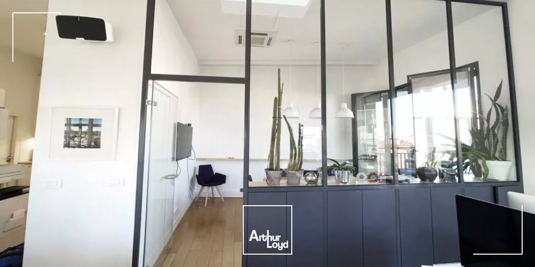 BUREAUX PLUG AND PLAY