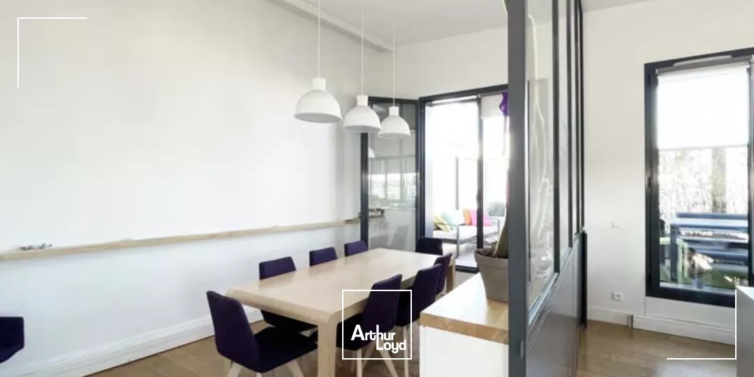 BUREAUX PLUG AND PLAY