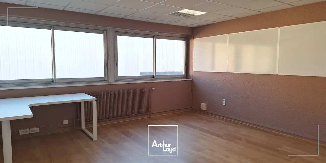 BUREAUX A LOUER SAINT MARTIN LE VINOUX AVEC PARKING