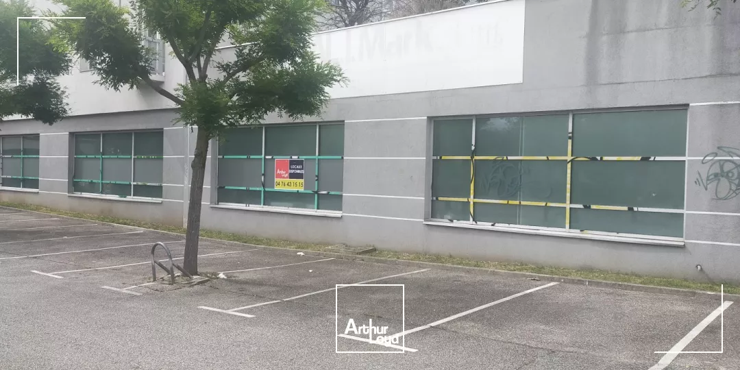 LOCAL COMMERCIAL 348 M²A VENDRE GRENOBLE PROCHE GRAND PLACE