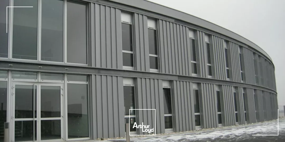 BUREAUX à VENDRE de 273 m²