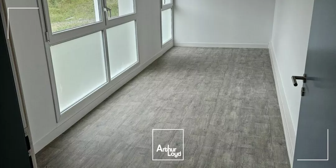 BUREAUX location à SAINT JEAN DE LUZ 64500