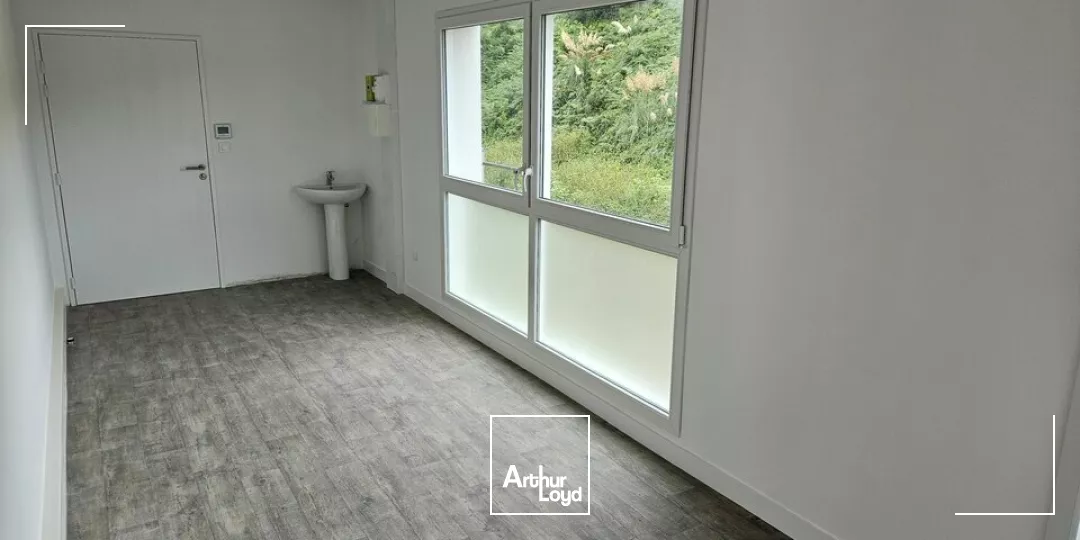 BUREAUX location à SAINT JEAN DE LUZ 64500