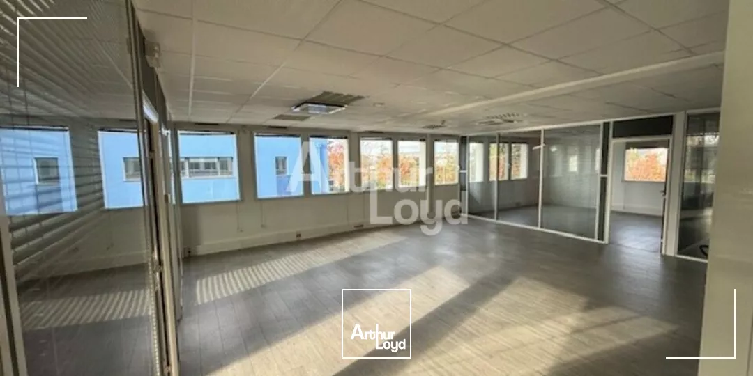 CESSON SEVIGNE - BUREAUX A LOUER - 313 M²