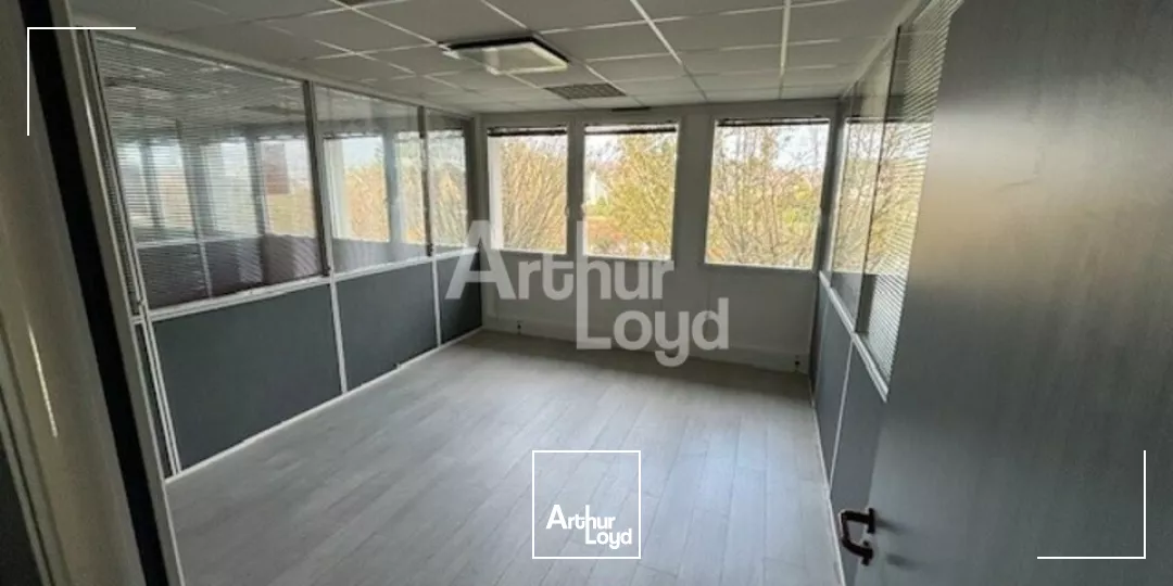 CESSON SEVIGNE - BUREAUX A LOUER - 313 M²