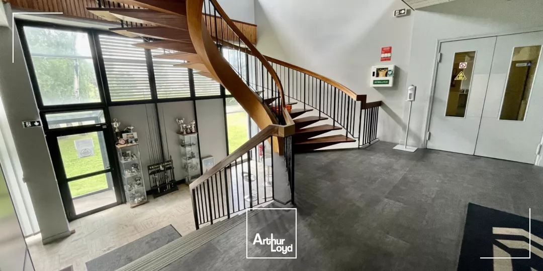 Locaux d'activité à louer à SOTTEVILLE LES ROUEN 76300