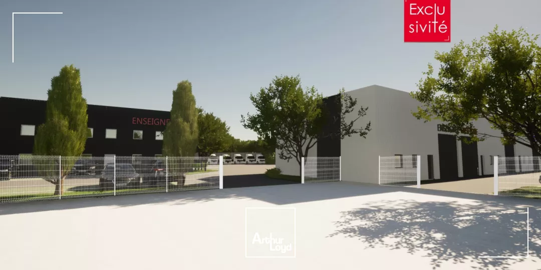 STOCKAGE - BUREAUX - A LOUER - MONTOIR 345 m2 - 40 M2