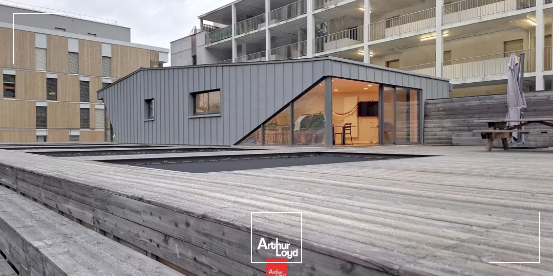 A LOUER BUREAUX ATYPIQUES SECTEUR ESPLANADE GRENOBLE