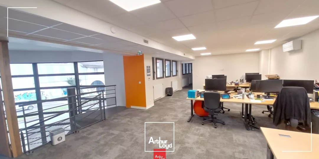 A LOUER BUREAUX ATYPIQUES SECTEUR ESPLANADE GRENOBLE