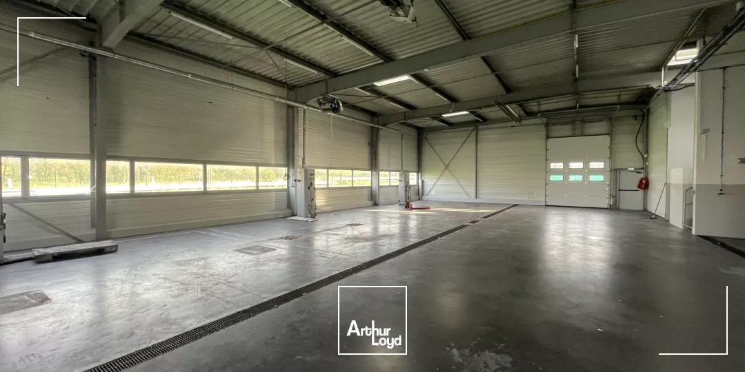 Batiment indépendant + terrain visibilité