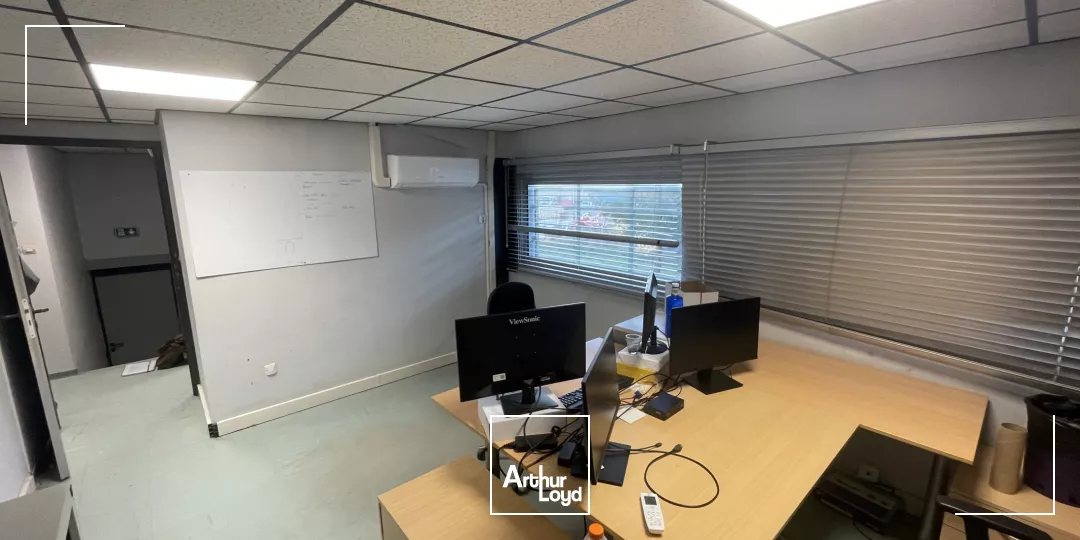 LOCAL D'ACTIVITE A LOUER DE 1 141 m2
