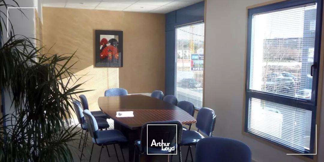 Bureaux à louer à CROISSY SUR SEINE 78290