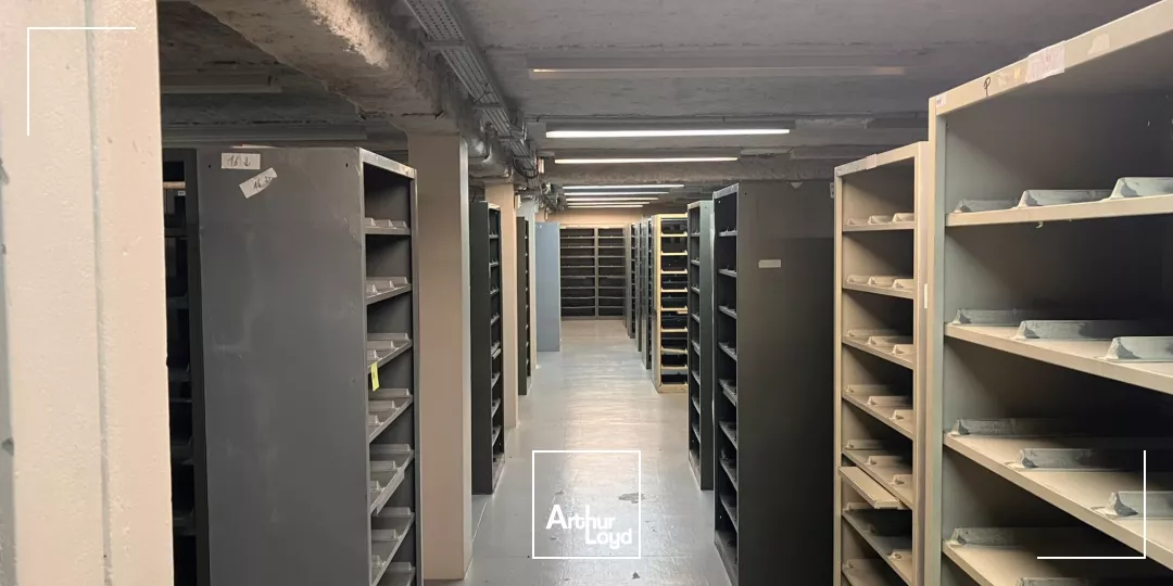 Bureaux à vendre à GARGES LES GONESSE 95140