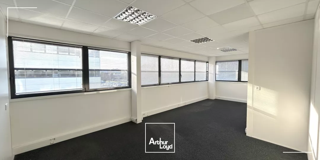 A louer - Plusieurs plateaux de bureaux - Mérignac Domaine de Pelus