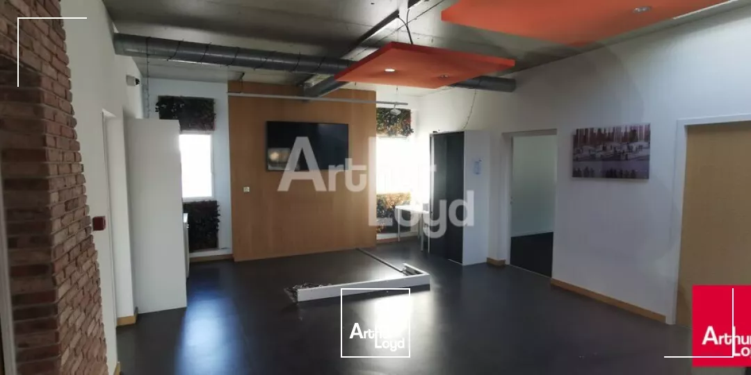 SAINT GREGOIRE - BUREAUX A LA VENTE - 278 M²