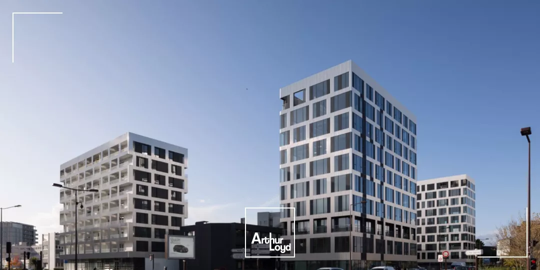 BUREAUX A LOUER - ILE DE NANTES BEAULIEU - 702 M2 DIVISIBLES