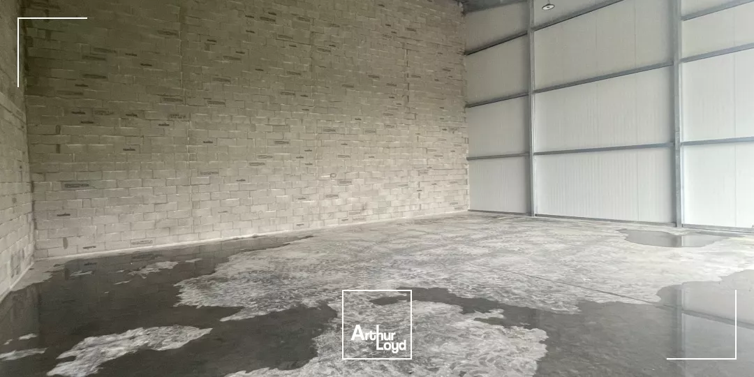 Locaux d'activité à louer à VEXIN SUR EPTE 27510