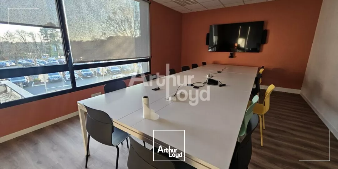 Angers Ouest bureaux de 100 m² à louer 