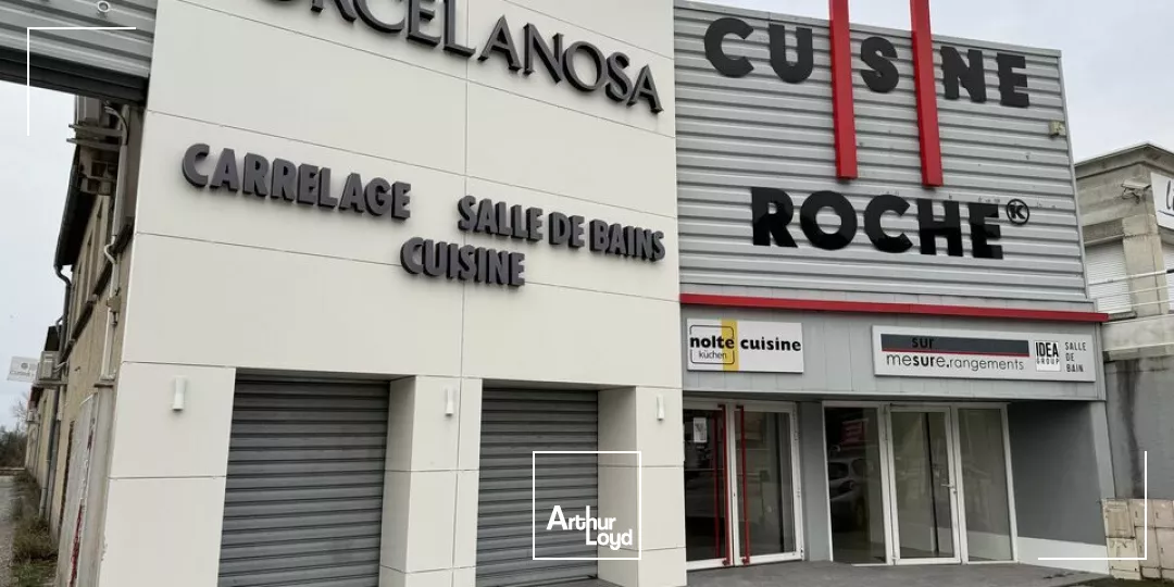 A Louer - Local commercial - Saint Peray