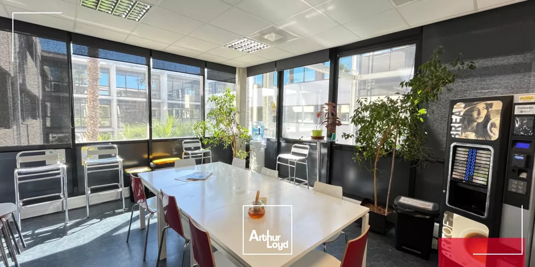 A LOUER BUREAUX PARC DE L'AEROPORT PEROLS - PROCHE TRAMWAY LIGNE 1