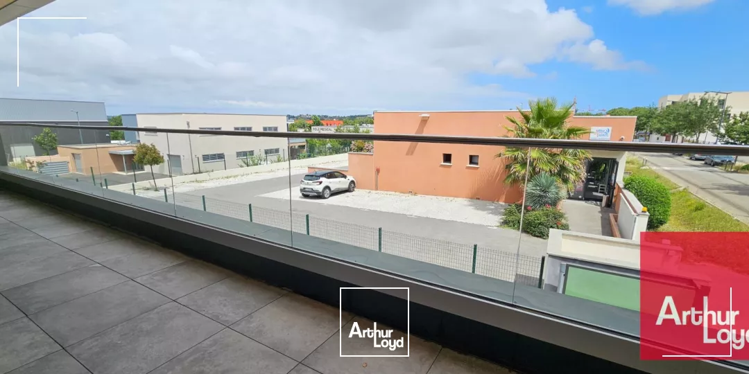 BUREAUX À LOUER - EST DE FABREGUES 