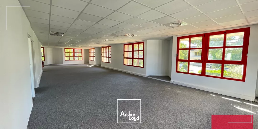 BUREAUX A LOUER - ESPRIT CAMPUS PARC CLUB DU MILLENAIRE