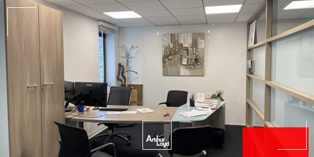 BUREAUX A LOUER 231 M2 - PEROLS PARC DE L'AEROPORT