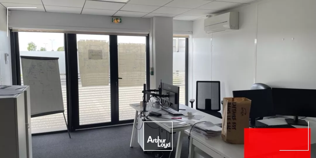 BUREAUX A LOUER 231 M2 - PEROLS PARC DE L'AEROPORT