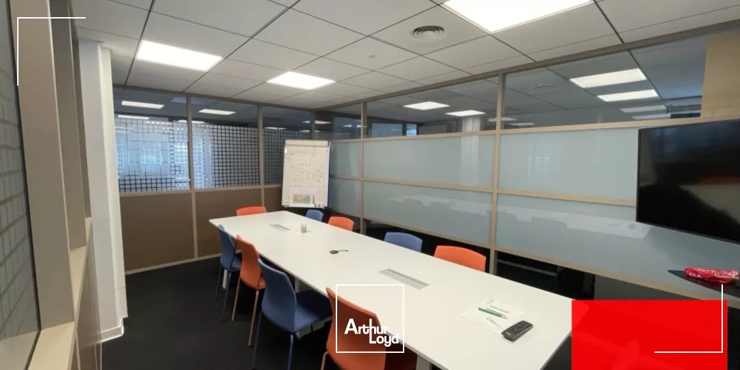 BUREAUX A LOUER 231 M2 - PEROLS PARC DE L'AEROPORT