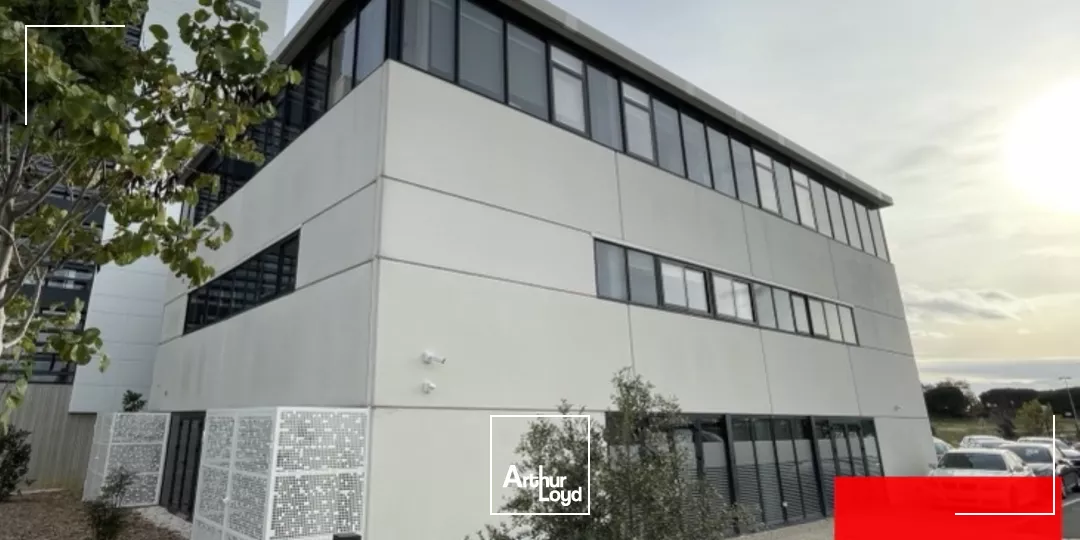 BUREAUX A LOUER 231 M2 - PEROLS PARC DE L'AEROPORT