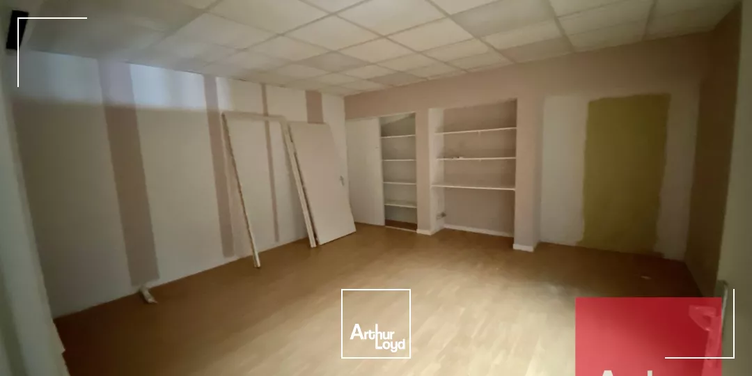 Locaux d'activité à Sète - Proche autoroute