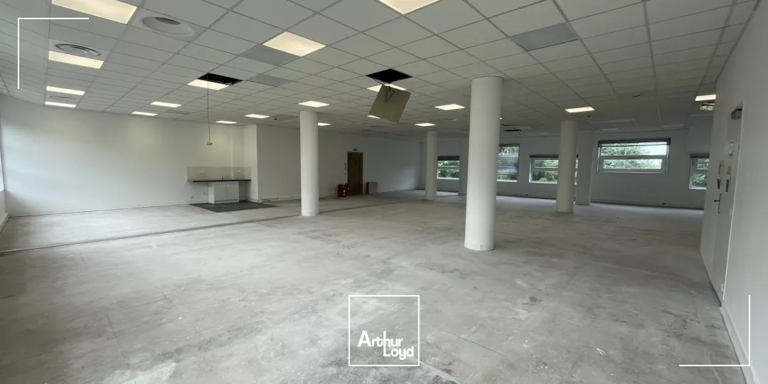 LE POLYCHROME - Bureaux à Louer - LILLE