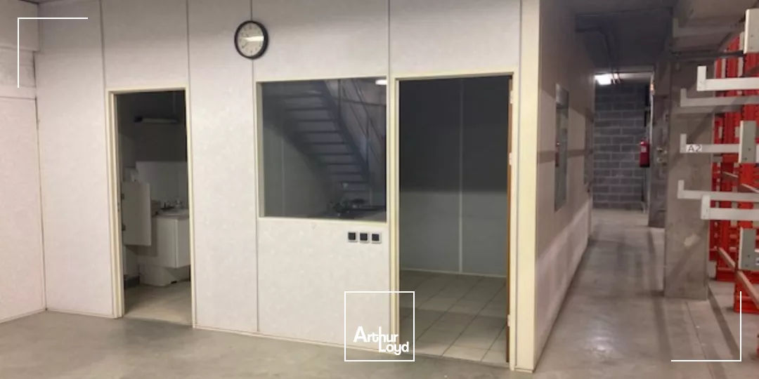 Entrepôts à louer sur la zone de Ravennes-les-Francs