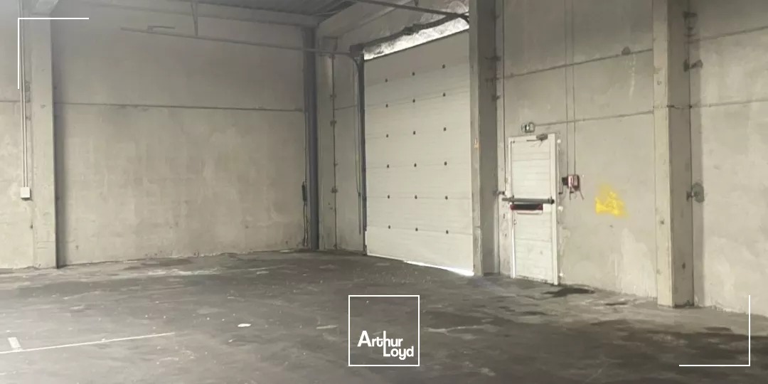 Entrepot état neuf à louer 